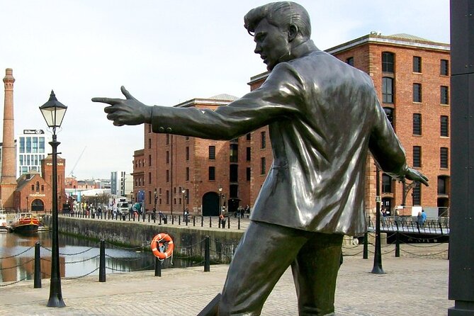 Welcome to Liverpool: Private 2-hour Walking Tour - Practical Details on Meeting Points and Duration