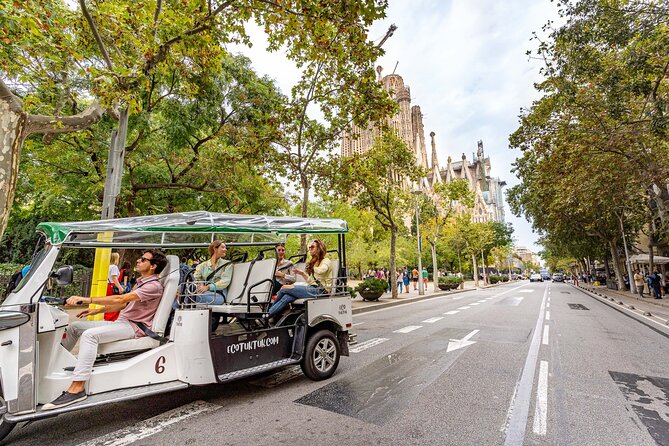 Welcome Tour to Barcelona in Private Eco Tuk Tuk - Why Choose the Eco Tuk Tuk Barcelona Tour?