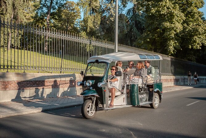Welcome Tour to Madrid in Private Eco Tuk Tuk - The Historic Monastery of San Jerónimo and the Puerta de Alcalá