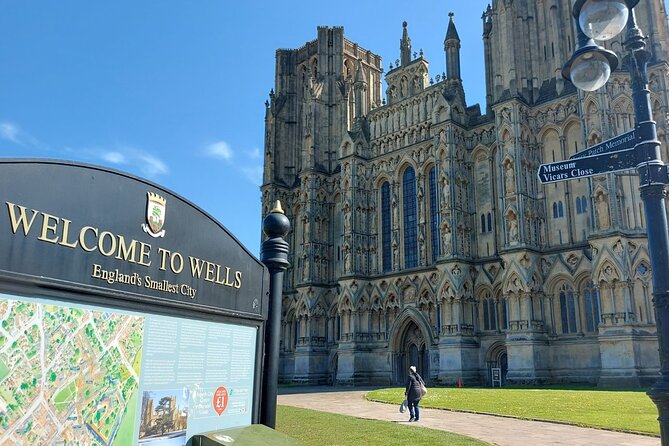 Wells City Tour - Private Half-Day Tour From Bath - Explore Wells, England’s Smallest City, on a Private Half-Day Tour from Bath