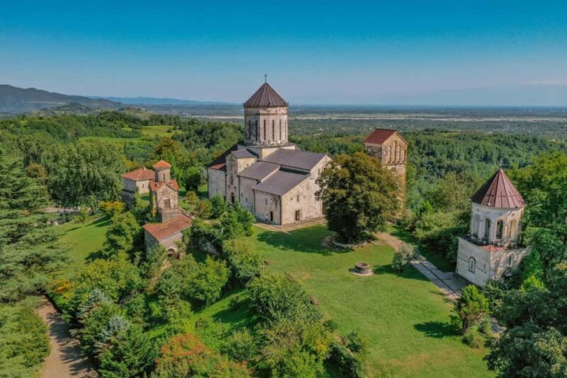 West Georgia Adventure: Guide, Canyons, Caves Tour - Cultural Insights from a Skilled Guide