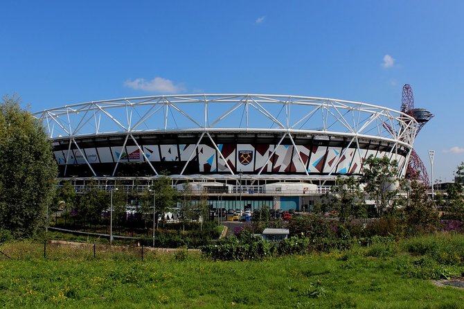 West Ham United FC London (Olympic) Stadium Tour - Comparing Tour Options and Transfer Choices