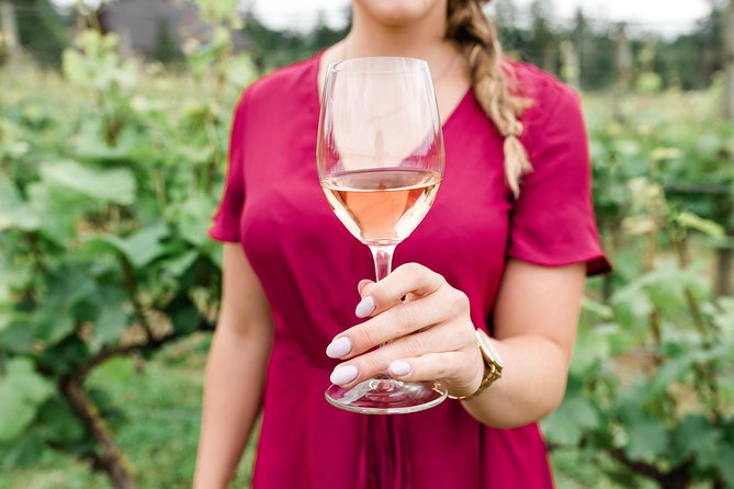 West Kelowna Wine Tour - Classic - 4 Wineries - Practicalities and What Sets This Tour Apart