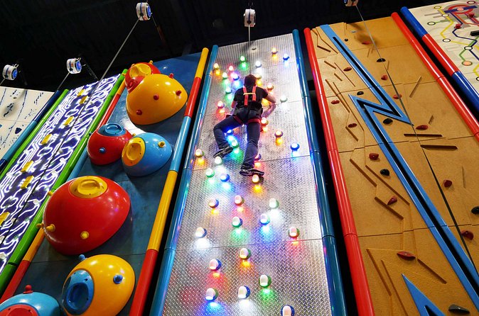 West Michigan Adventure Park with Ropes Climbing and Zip Lines - Booking and Availability: Planning Your Visit