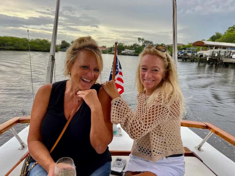 West Palm Beach: Narrated History & Celebrity Boat Tour - Practical Tips: Meeting Point and What to Bring