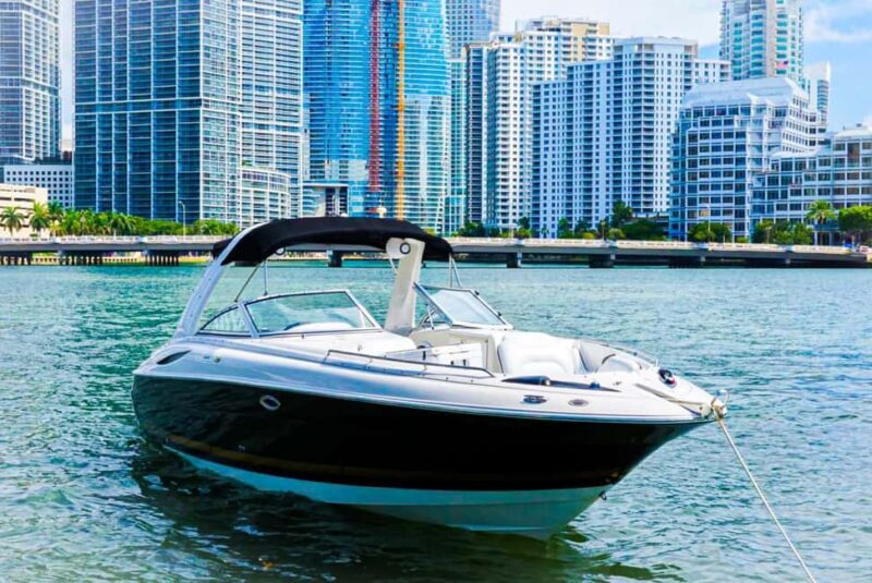 West Palm Beach: Private Boat Tour with a Captain - Key Points