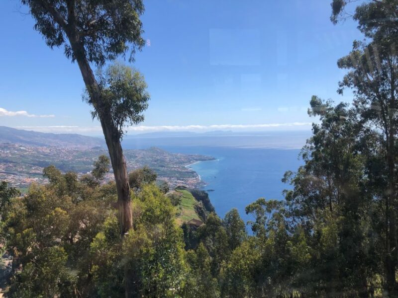 West Safari - The natural pool Porto Moniz Open Roof Jeeps - Waterfalls and Black Sand Beach in Seixal