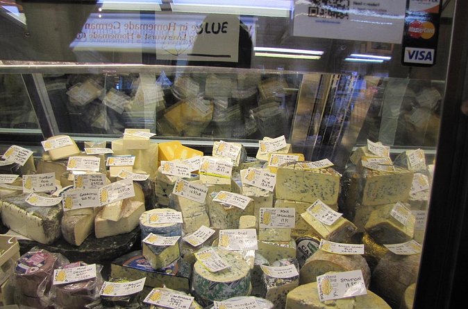 West Side Market Food Tour - The Guide’s Role and Tour Pacing