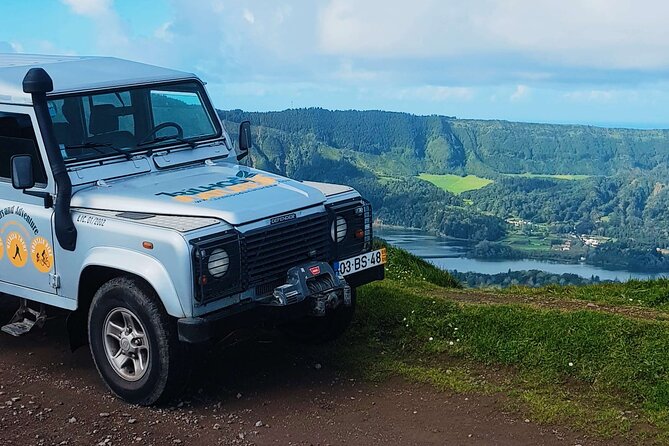 Western and Central Volcanoes on Jeep: Sete Cidades & Fogo Lakes - Key Points