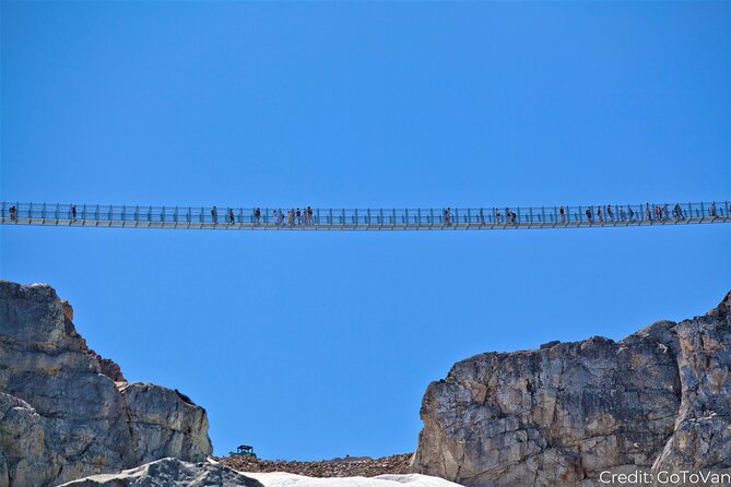 Western Canada: See & Experience it ALL in 10 Days, First Class Custom Tours - Discover the Ultimate 10-Day Western Canada Tour with First Class Comfort