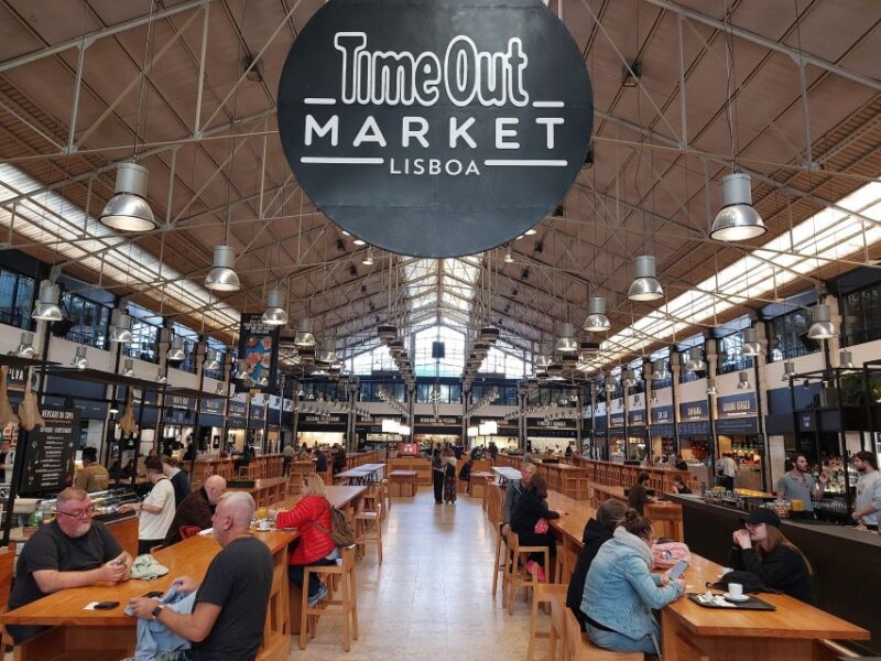 Western Lisbon: Tradition meets change (Walking tour) - Visiting Mercado da Ribeira: Food, Market, and Community