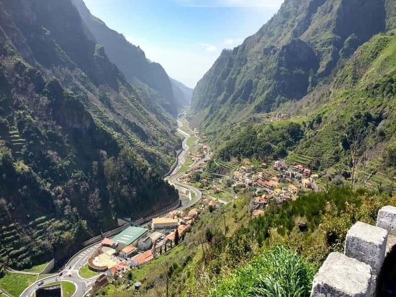 Western Madeira: Private Island Tour - São Vicente and the Laurisilva Forest Perspective