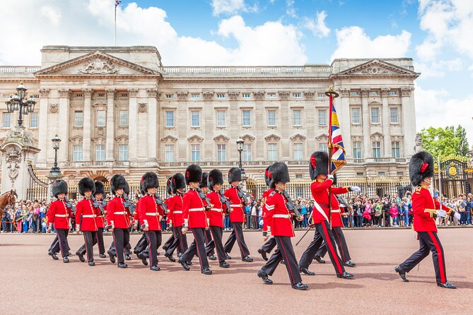 Westminster Abbey, Big Ben, Buckingham Guided Tour of London - Discovering Royal Residences: St. James’s Palace and Jermyn Street