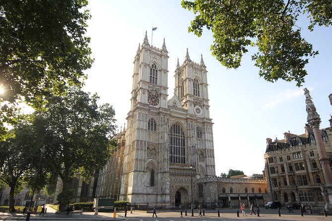 Westminster Abbey Entrance Ticket Including Audio Guide - Comparing This Tour to Similar Experiences
