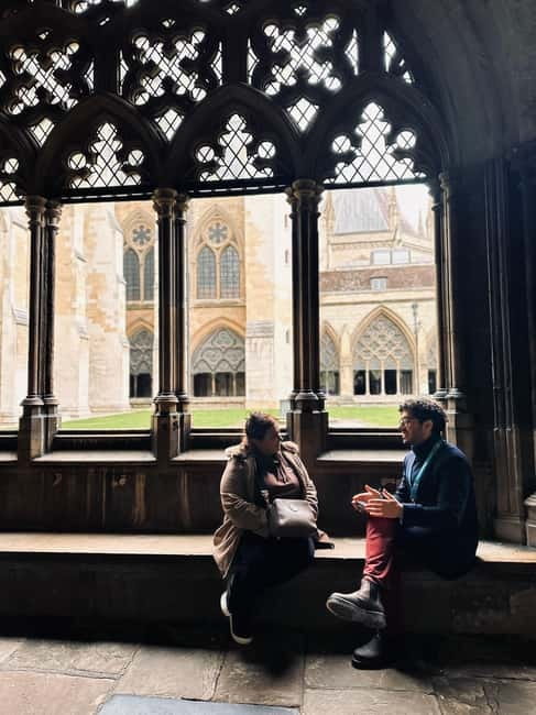 Westminster Abbey Tour with Changing of the Guard and Royal Palaces - Inside Westminster Abbey with an Accredited Guide