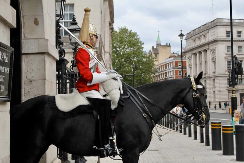 Westminster City Tour with Changing of the Guard - Key Points