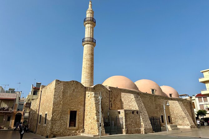 Westward Wonders Exploring the Charms of Western Crete - Explore Crete’s Hidden Corners with a Private VIP Experience