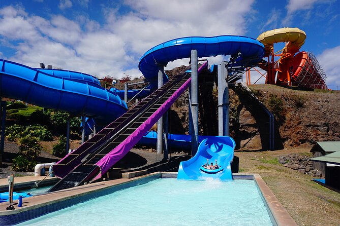 Wet 'n' Wild Waterpark Admission Ticket w/ Waikiki Transportation - Timing, Crowd Levels, and Best Visit Strategies