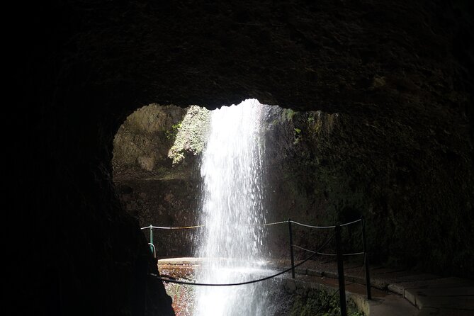 Wet your hair in the amazing Moinhos/Nova Levada - Post-Walk Relaxation in Ponta do Sol