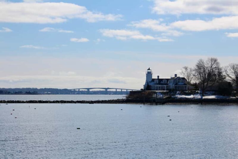 Wickford, RI: Narragansett Bay Seal-Watching Tour by Boat - Scenic Harbour Cruising and Seal Spotting