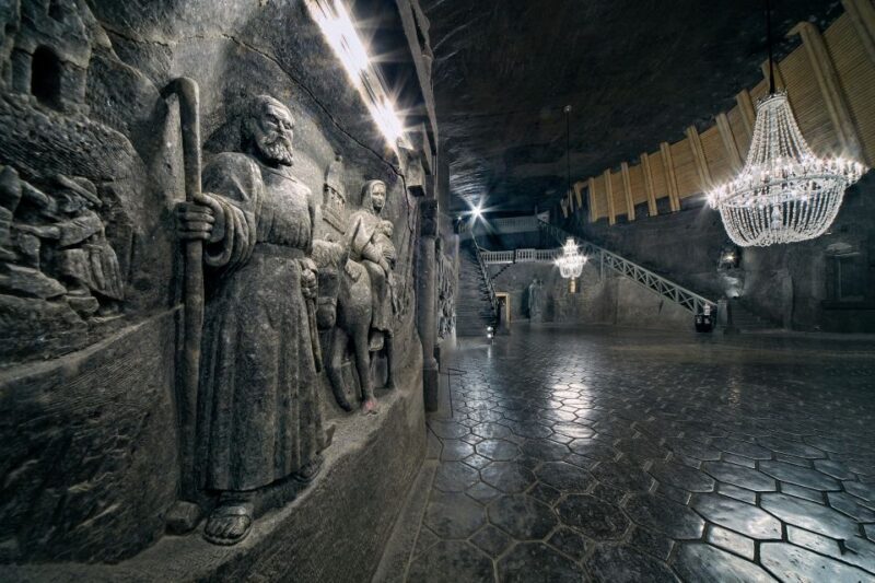 Wieliczka Salt Mine Half-Day Tour from Kraków - Key Points