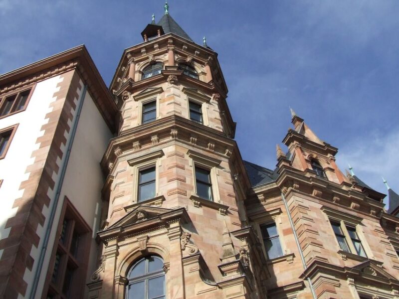 Wiesbaden Center: Krimi-Rätsel-Tour - Navigating Wiesbaden’s Streets and Landmarks