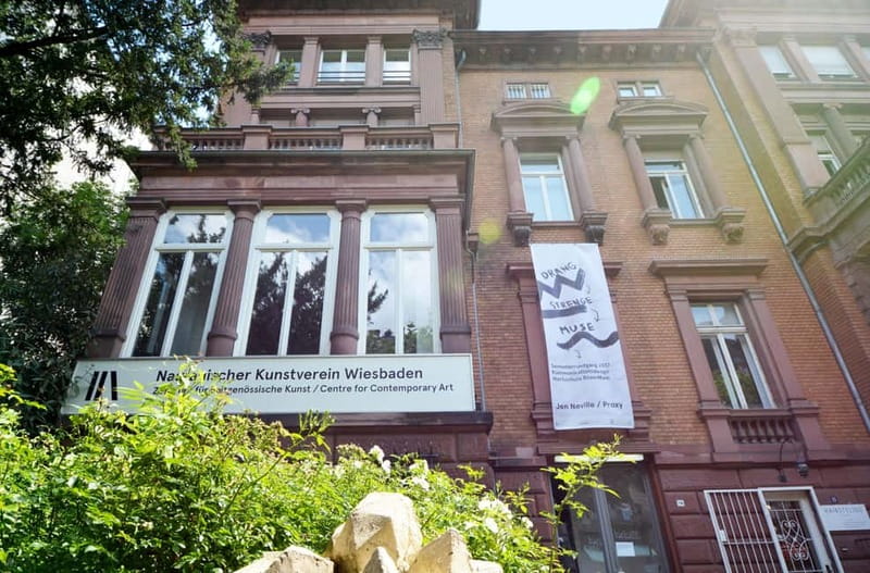 Wiesbaden: Cultural diversity - public tour - Explore Wiesbaden’s Artistic and Cultural Diversity in Just 2 Hours