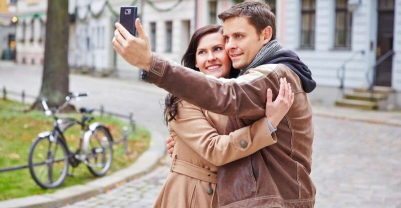 Wilanow Palace and Gardens with Guide, Tickets and Transfers - Key Points