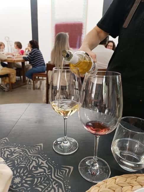 Wild Setúbal: Viewpoint, Cheeses and Wines of Serra da Arrábida - Beaches of Coelhos and Galápos for Scenic Breaks