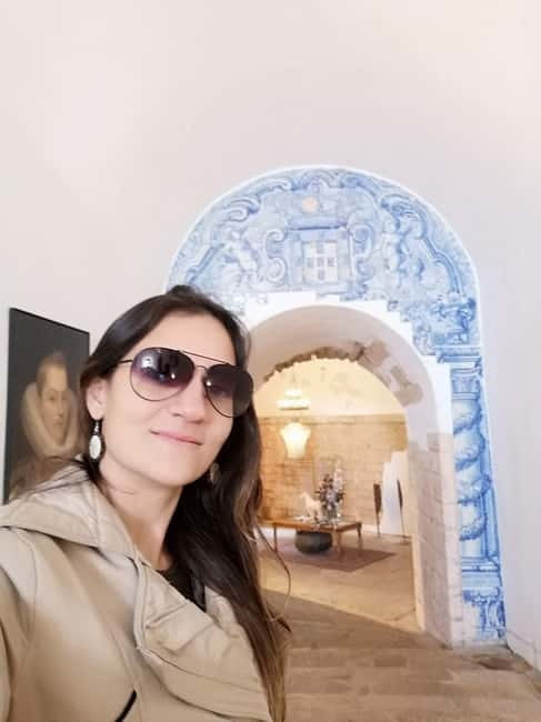 Wild Setúbal: Viewpoint, Cheeses and Wines of Serra da Arrábida - Comfortable Transportation and Group Options