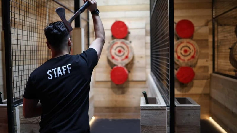 Wildness: Axe throwing in Paris 13 - Key Points