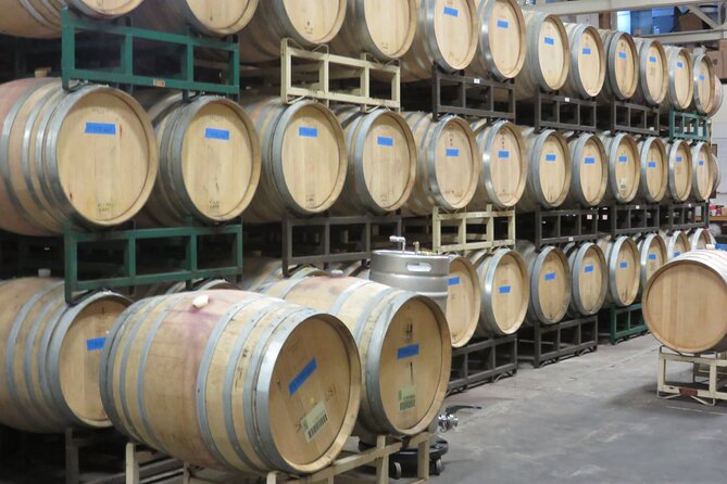 Willamette Valley Boutique Winery Tour with Lunch - Personalized Service and Customization