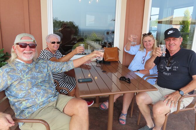 Willamette Valley Boutique Winery Tour with Lunch - The Experience You Can Expect