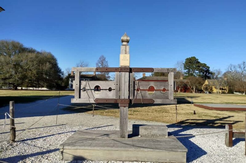 Williamsburg: Dark History Conspiracy Tour - Exploring Williamsburgs Dark Past and Secret Societies