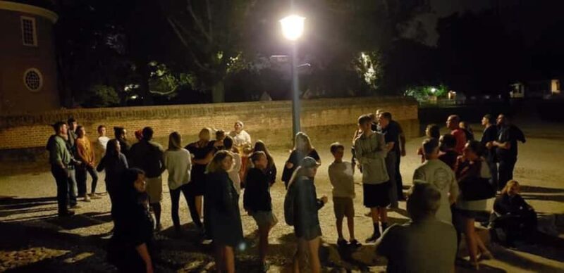 Williamsburg: Haunted Ghosts, Witches, and Pirates Tour - Key Points