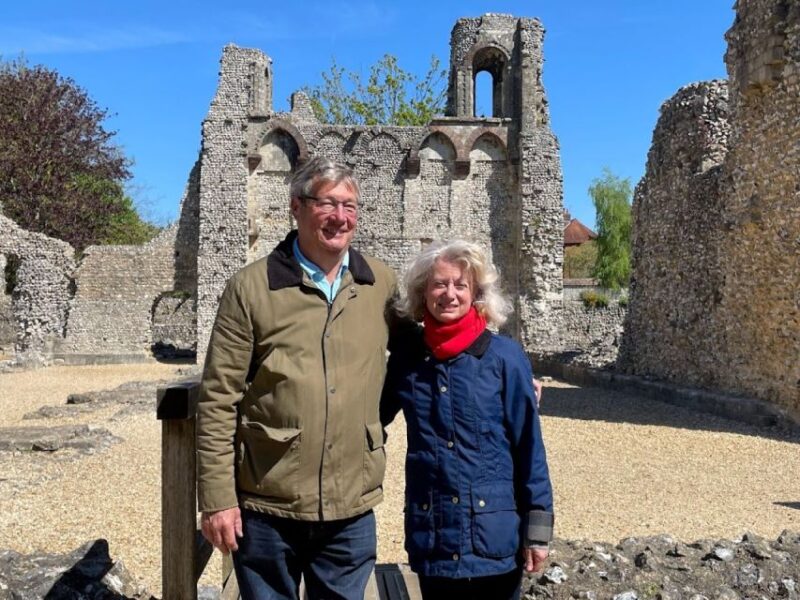 Winchester: Historic Castles and Cathedrals Walking Tour - Exploring the Buttercross Monument and City Streets