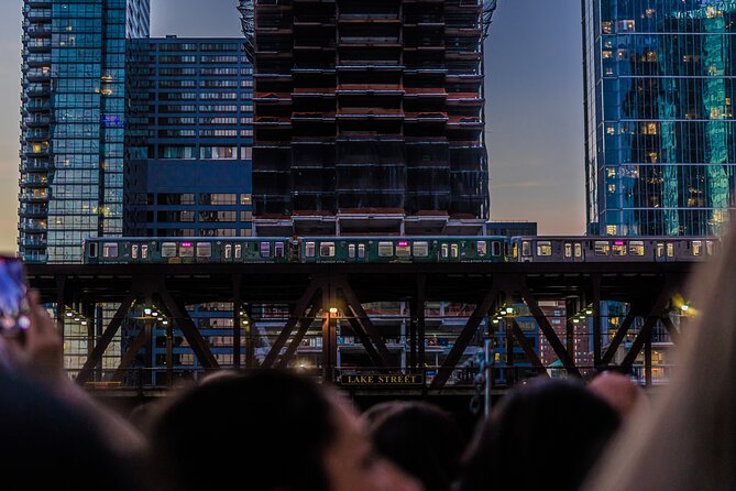 Wind and Souls an Adults Only Ghost Tour in Chicago - The Ghost of Al Capone at Exchequer Restaurant & Pub