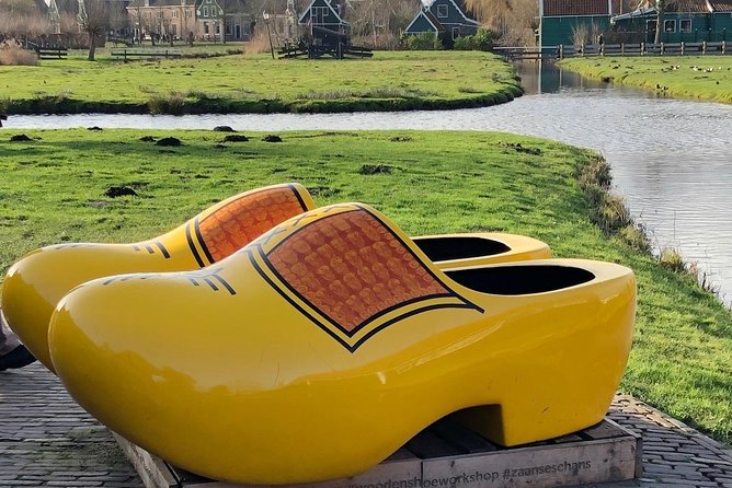 Windmill village Zaanse Schans guided tour Amsterdam region - Climb to the Top of Molen De Kat Windmill