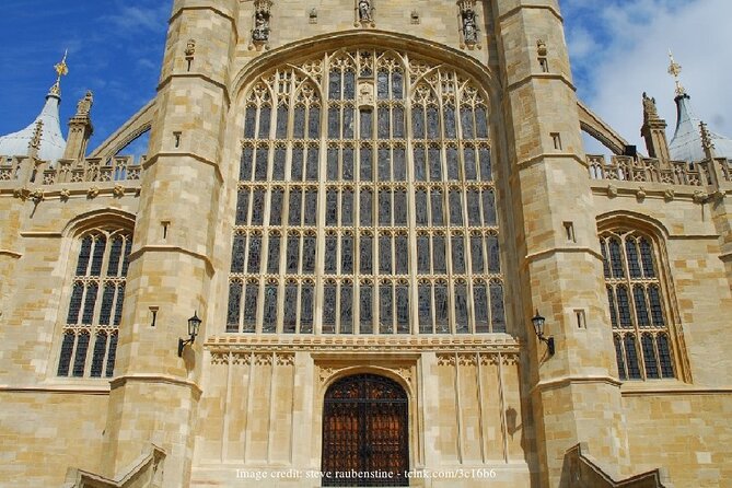 Windsor Castle & St George's Chapel Private 3-hour Walking Tour - Key Points