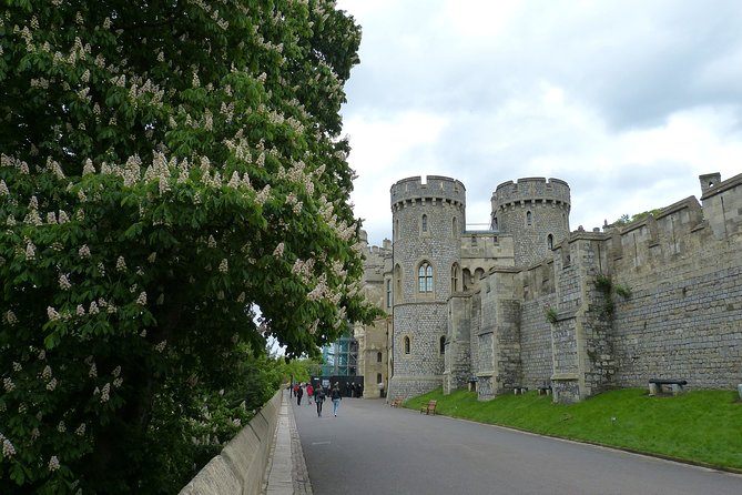 Windsor Castle, Stonehenge & Winchester Cathedral Private Tour - Frequently Asked Questions