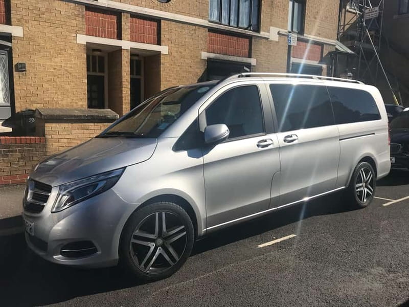 Windsor Excursion: London to Windsor with Tickets Included - Windsor Town: Charming Streets and Local Charm