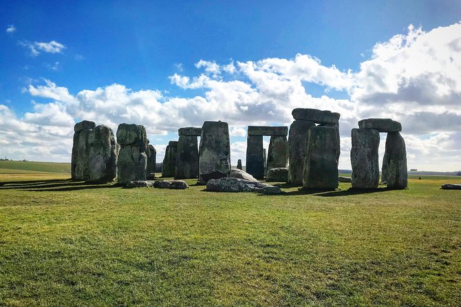 Windsor, Stonehenge and Bath Trip from London - Expert Guides and Enriched Narration
