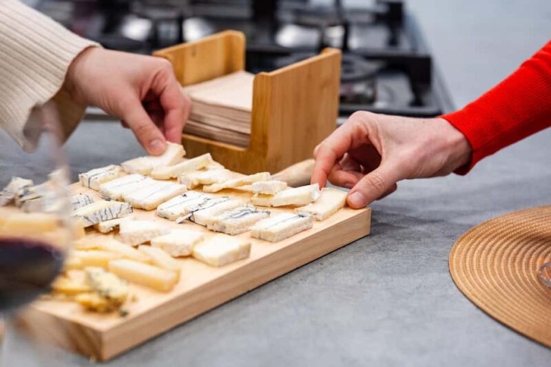 Wine and cheese tasting from Andalucia - Pairing with Five Cheeses, Including a Top-Ranked Cheese