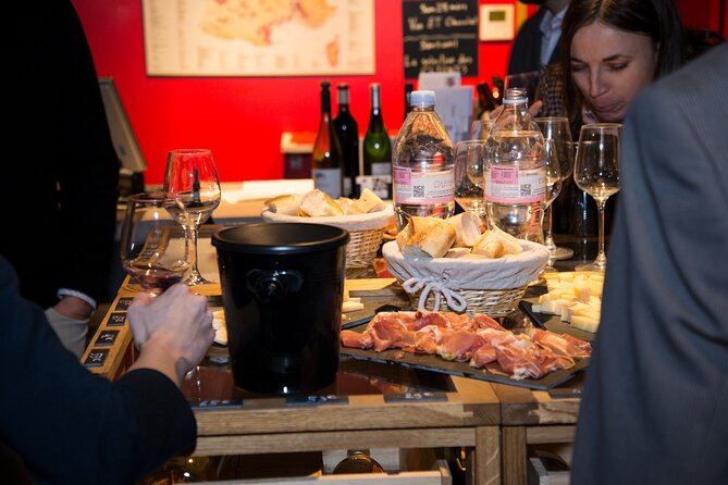 Wine and cheese tasting Paris in Bastille - Accessibility and Practical Details