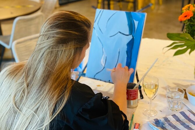 Wine and Painting Workshop Experience in Brussels - Discover the Brussels Wine and Painting Workshop