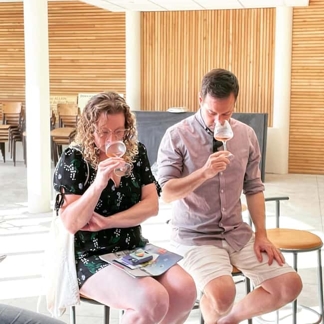 Wine & cheese ebike tour with tasting in the vineyards - Who Will Enjoy This Tour?