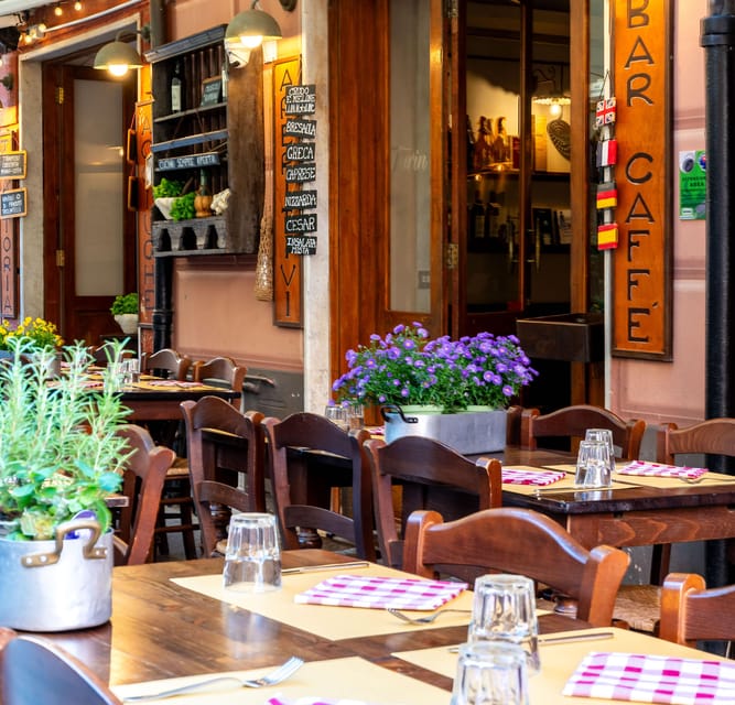 Wine Experience at Turin's - Wine Experience with Local Products Tasting - Gathering and Meeting Details