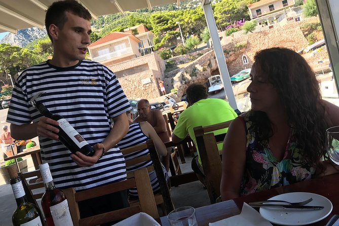 Wine Lovers tour from Hvar - The Logistics of the Tour Experience