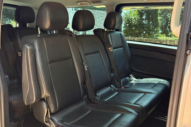 Wine & Oysters & AUTHENTIC boat tour with GOURMET LUNCH in price - The Unique Experience of a Local Fishing Village