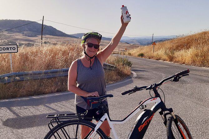 Wine & Tapas tour by electric bike (e-bike) including Ronda pickup (half day) - What Sets This Tour Apart from Similar Experiences